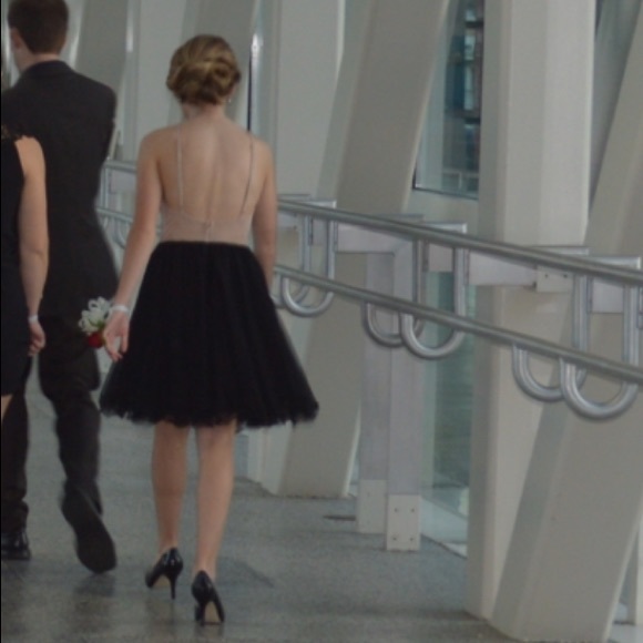 Black and Nude Formal Dress - Picture 4 of 6